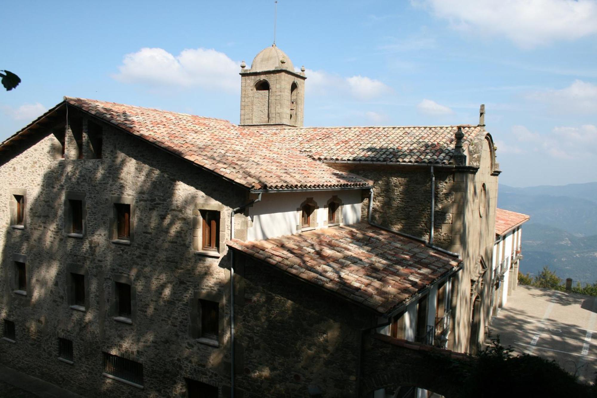 Santuari De La Salut De Sant Feliu De Pallerols Exterior photo